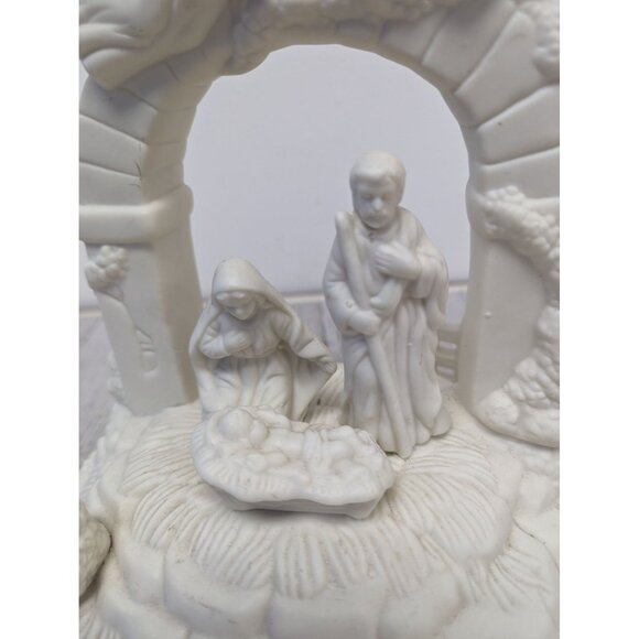 Musical Nativity Figurine Plays Silent Night Off White Bisque Holy Family 8” - Picture 2 of 8